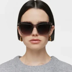Gafas de sol grises TOUS Metal Logo