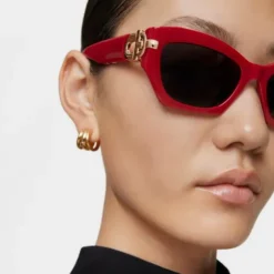 Gafas de sol rojas TOUS MANIFESTO