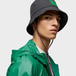 Gorro gris oscuro TOUS Bucket