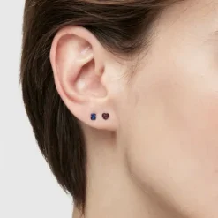 Pack de piercings de oreja de acero IP morado y azul Bickie
