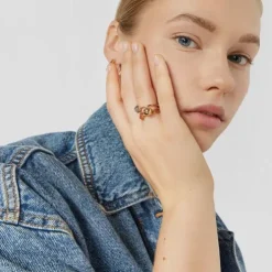 Pack de tres anillos con baño de oro 18 kt sobre plata y gemas Plump