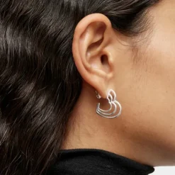 Pendientes pequeños triple corazón de plata Bickie